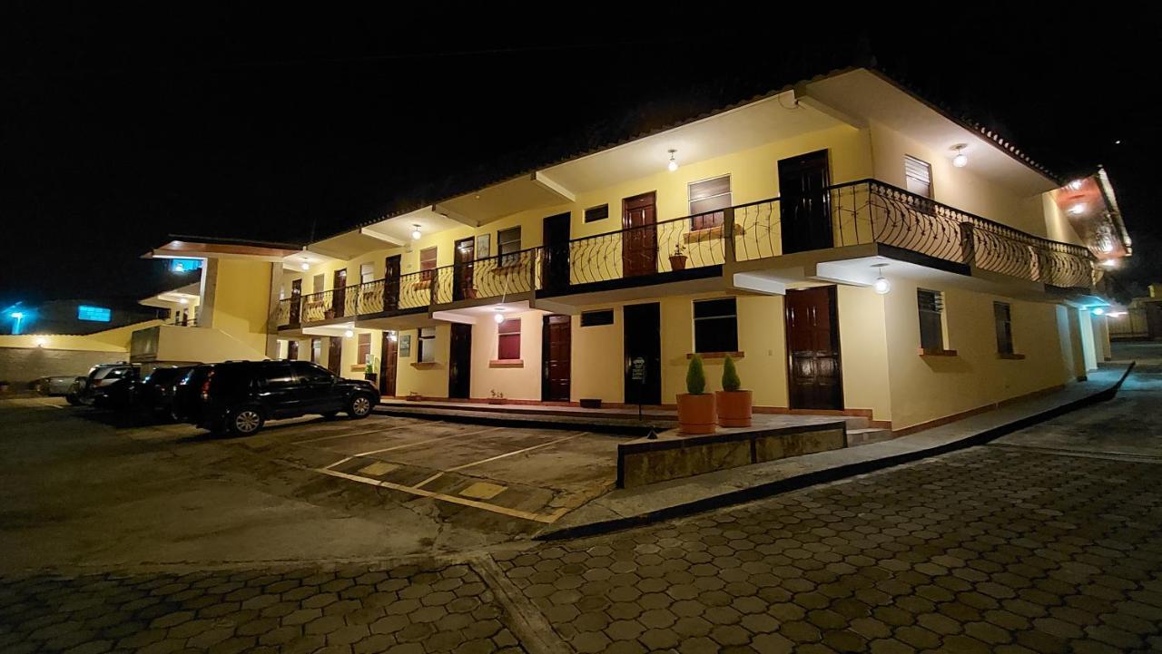 Hotel Y Restaurante Villa Esmeralda Quetzaltenango Exterior foto
